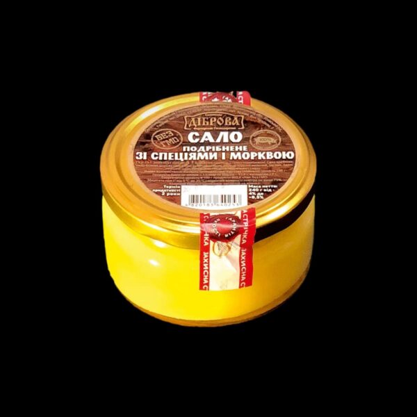 toplene-salo-podribnene-zi-speciyami-ta-morkvoyu-240g